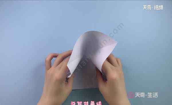 千纸鹤怎么叠 千纸鹤书签怎么折 千纸鹤的折法