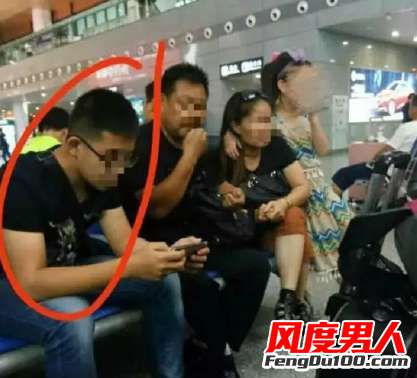 南京高铁站猥琐男 南京火车站猥亵女童真相爆出 女孩是养女