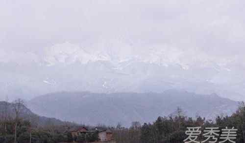 李子染院子全景 李子柒家的院子全景图曝光 李子柒的家在哪里是住在山上吗