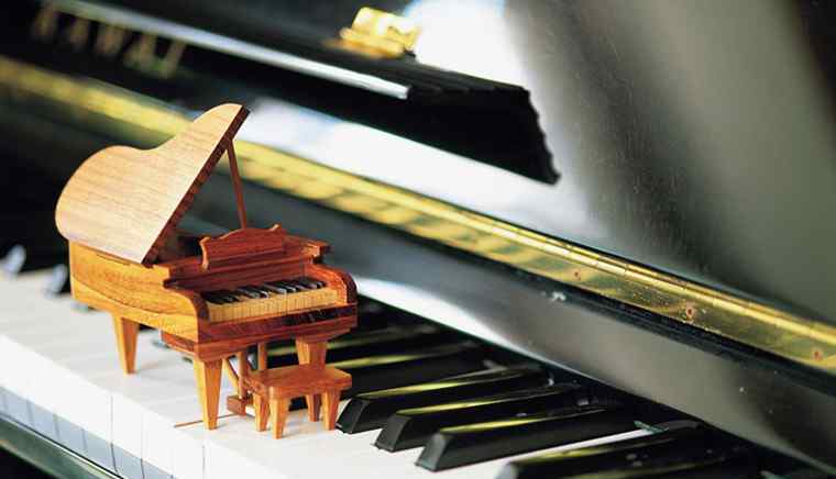 电钢琴最好的牌子 电钢琴有哪些品牌 2017电钢琴品牌排行榜