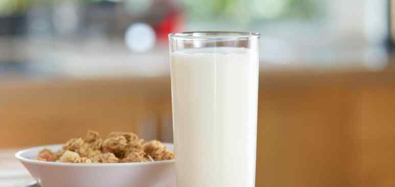 网上订奶 网上如何订鲜牛奶 网上预订牛奶会有优惠吗