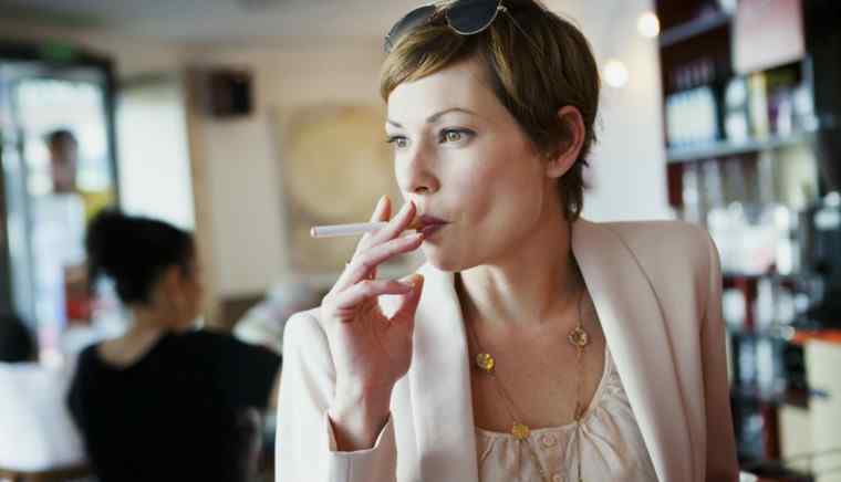 什么烟适合女生抽 女士抽什么香烟比较好 最适合女士抽的烟在这里