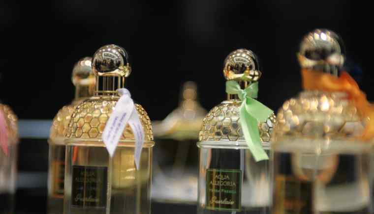 最贵的口红多少钱 全球最贵香水 价格高达868.52万人民币