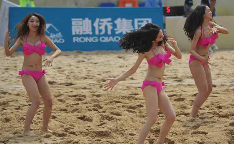 沙排宝贝 2016世界沙滩排球巡回赛 沙排宝贝粉红比基尼热舞