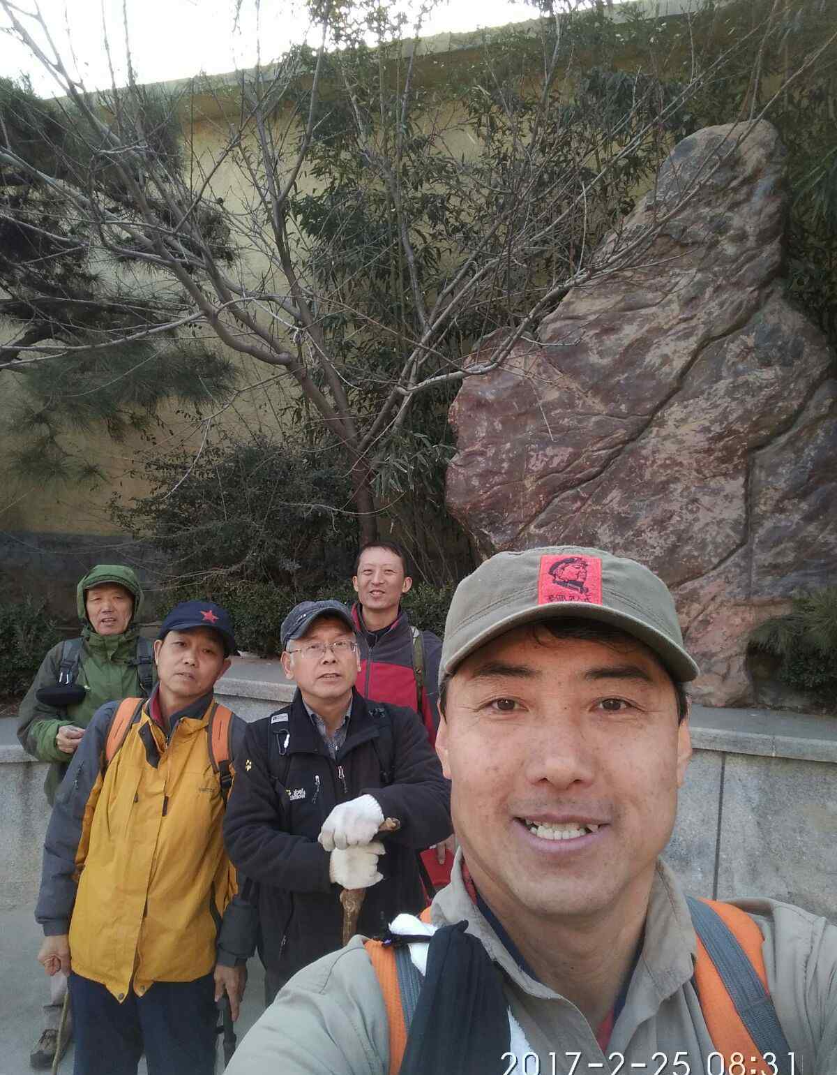 锦屏家园 济南侯家村委会~猪耳顶山~城墙岭~白云山~锦屏家园