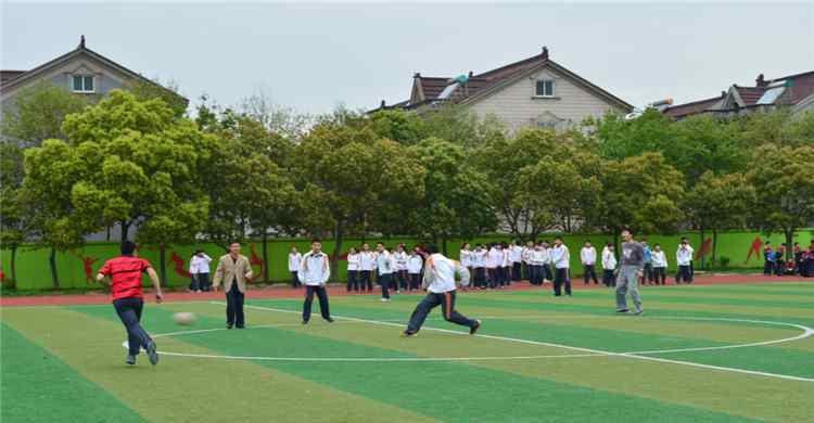 岳阳市七中 岳阳市第七中学