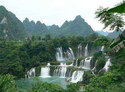 广西巴马长寿村旅游 广西巴马长寿村，景点及长寿秘诀！