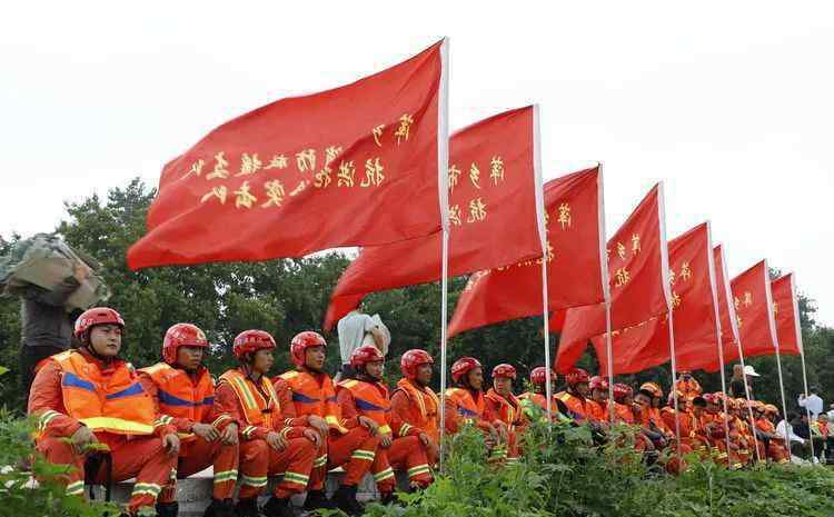 李小豹 洪流，我在！我能！