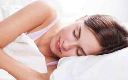 每天睡6小时算正常吗 你的年龄每天睡几小时最合理？ 如何才能一夜好眠？