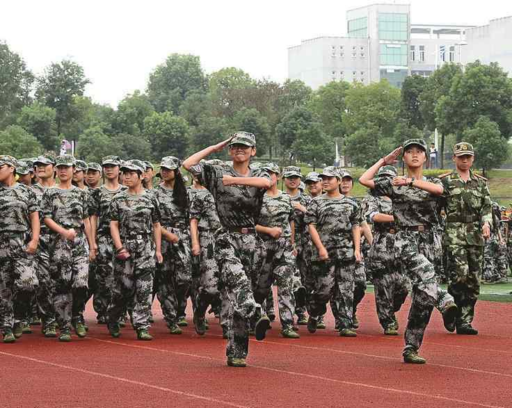大学军训一般多长时间 武汉各大学军训什么时候开始（多长时间）