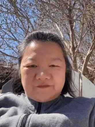 洪晃的女儿 人生赢家！陈凯歌前妻洪晃晒女儿近况 素颜出镜对镜头笑