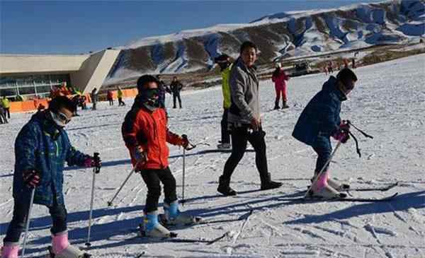 山西滑雪场 太原九龙滑雪场开放时间 太原九龙滑雪场滑雪票价格