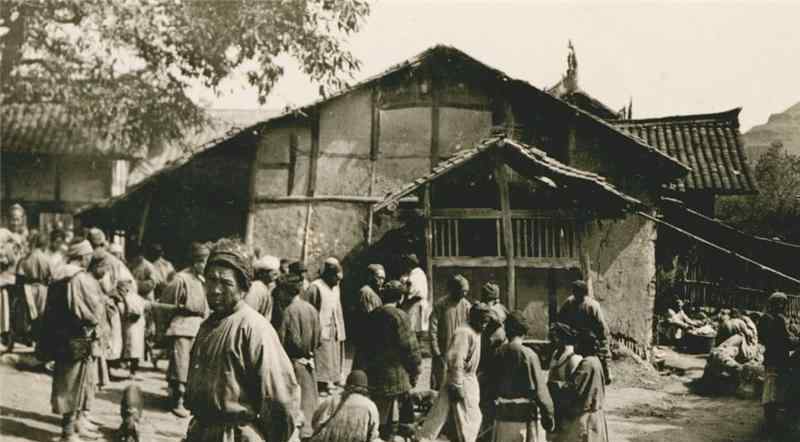 北京东城区是富人区吗 北京人说“东城富西城贵，北城穷南城贱”，是何意？为何这样区分