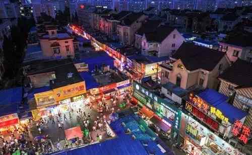 杭州小吃一条街 在杭州有一条垃圾街 它是曾经的美食天堂
