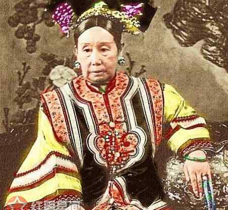 那英是皇族吗 那英为什么叫格格跟慈禧什么关系 那英真的是大清朝的后裔吗
