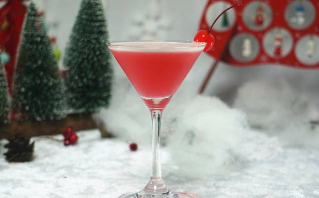 圣诞特辑——红粉佳人鸡尾酒(Pink lady)