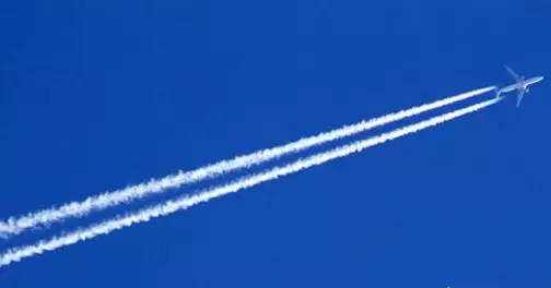 航空科普01 — “飞机云”是如何形成的？