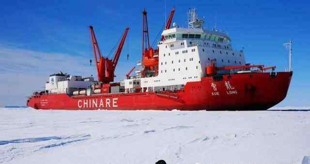 雪龙号科考船 雪龙号沦为泰坦尼克号同样是撞冰山，中国科考船小意思