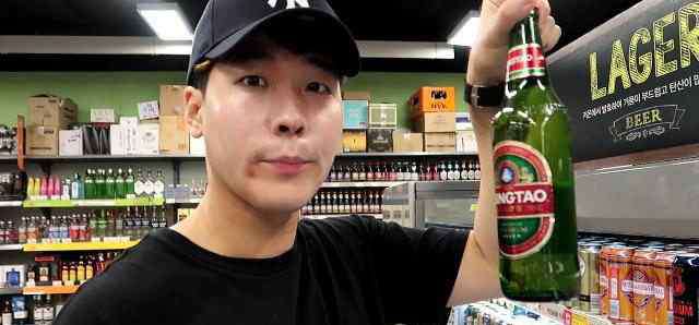 2500韩元等于多少人民币 在韩国超市新推出的“中国商品”，啤酒2500韩币，贵吗？