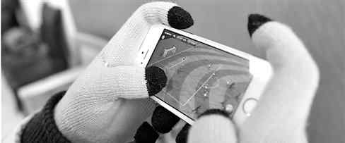 触摸屏手套 戴普通手套不能用触屏手机 触控手套供不应求