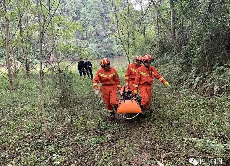 浮尸 是溺水身亡还是他杀？巴中某河道中惊现一具浮尸！