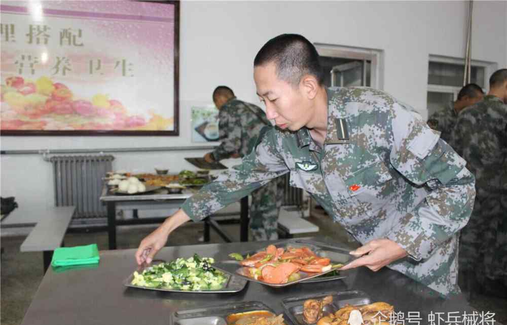 解放军伙食 军人伙食比较：美军像五星饭店，解放军像家常便饭，印度什么样？