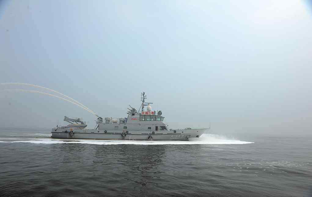 军舰最高航速180节 “浦消1号”消防船为什么被称为全亚洲最大最先进的消防船？