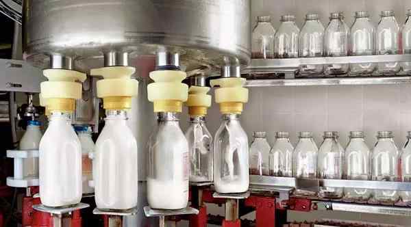 龙丹乳业 17家乳企上食品安全“黑榜” 羊奶粉成重灾区