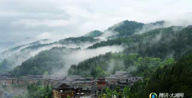 原生态旅游 酉阳风景秀丽 是“中国原生态旅游胜地”