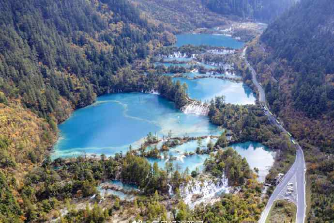 九寨沟已恢复供电新闻 九寨沟灾后重建基本完工，九寨沟火花海已恢复昔日景色