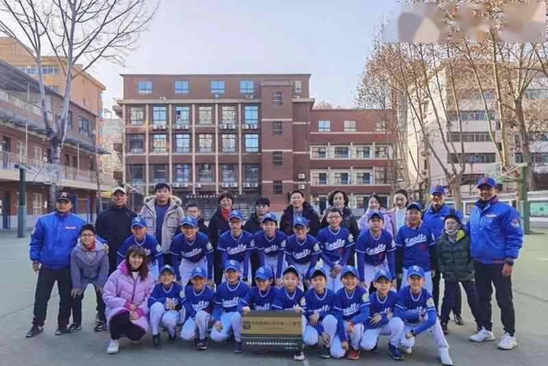 西安工业学院附中 西安工业大学附属小学被授予“陕西省棒垒球后备人才基地”