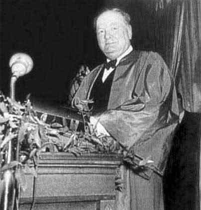 铁幕演说 73年前的今天丘吉尔发表铁幕演说，拉开了美苏冷战的序幕