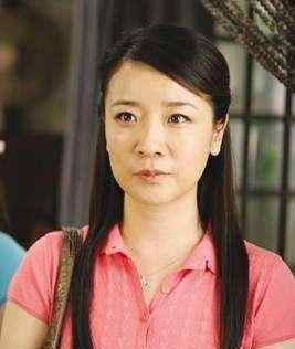 陈小艺的老公 国家一级演员陈小艺，与丈夫分居11年不离婚，52岁被曝晚节不保