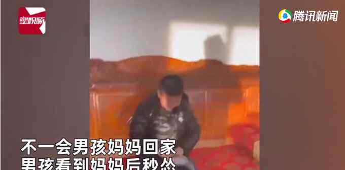 “拿鞭子抽我也没用”！男孩不想写寒假作业放狠话 话音刚落看到妈妈“秒怂”