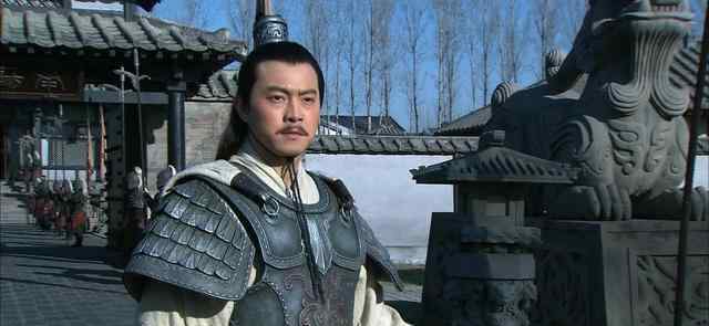 马日磾 孙策让张纮去许昌炫耀才学，只为了争个脸面，却救了整个江东