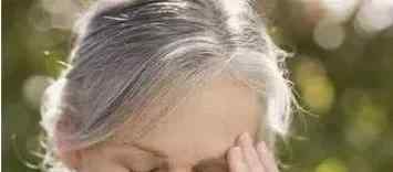 白发变黑发用姜 桑叶、生姜、藏红花洗头都可以让白发变黑发