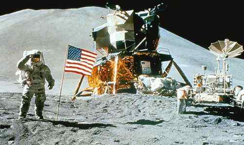 阿波罗登月飞船 世界上第一艘登月飞船 阿波罗11号宇宙飞船