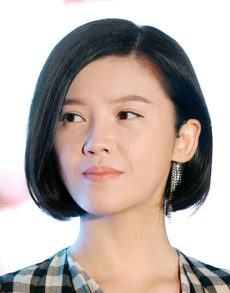 杨子姗老公 从歌手到演员，老公酷似胡歌的杨子姗，如今靠洁癖焦虑冲上热搜