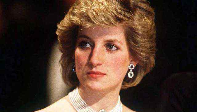 英国现存24公爵家族 同样嫁给王子，为什么戴安娜是“王妃”，而凯特却只是公爵夫人？
