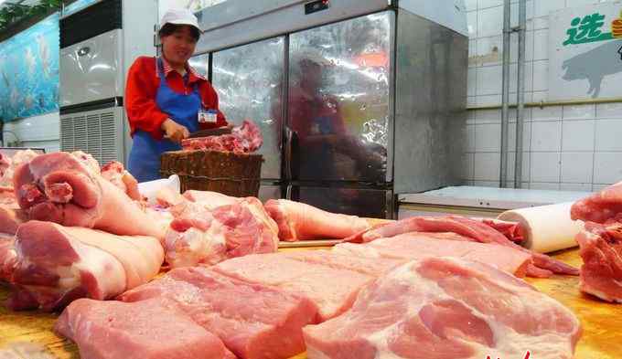 新发地猪肉价格今日价 北京新发地市场发布猪肉价格分析 肉价明显下降总趋势将稳中有降