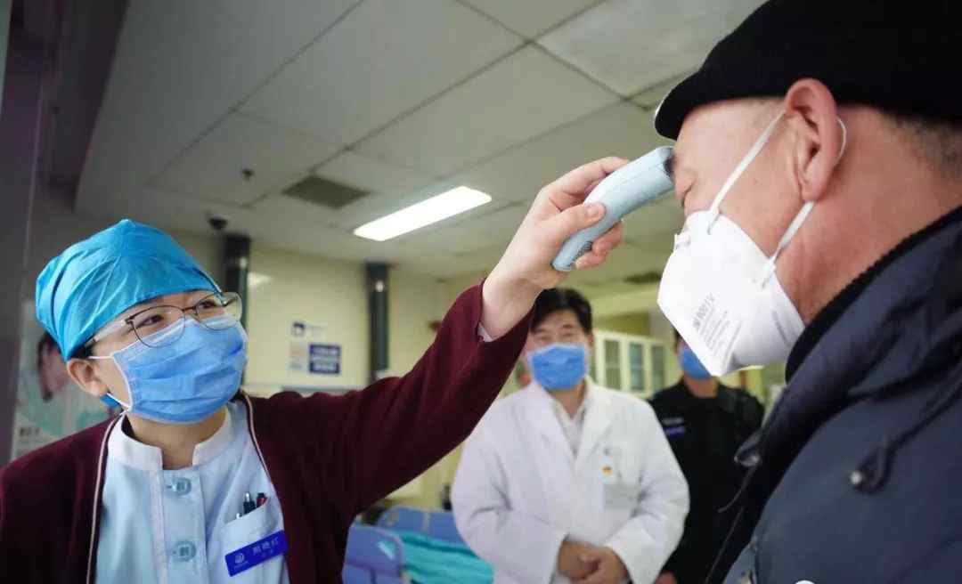北京佑安医院 探访地坛医院和佑安医院，记者带您看看真实的救治现场