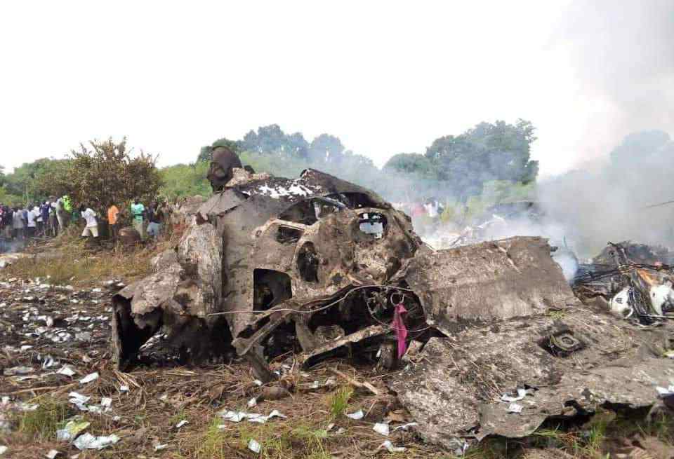 南苏丹飞机坠毁 至少17人丧生