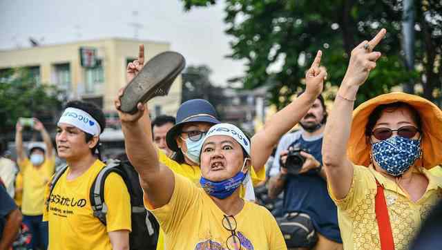 泰国爆发大规模抗议