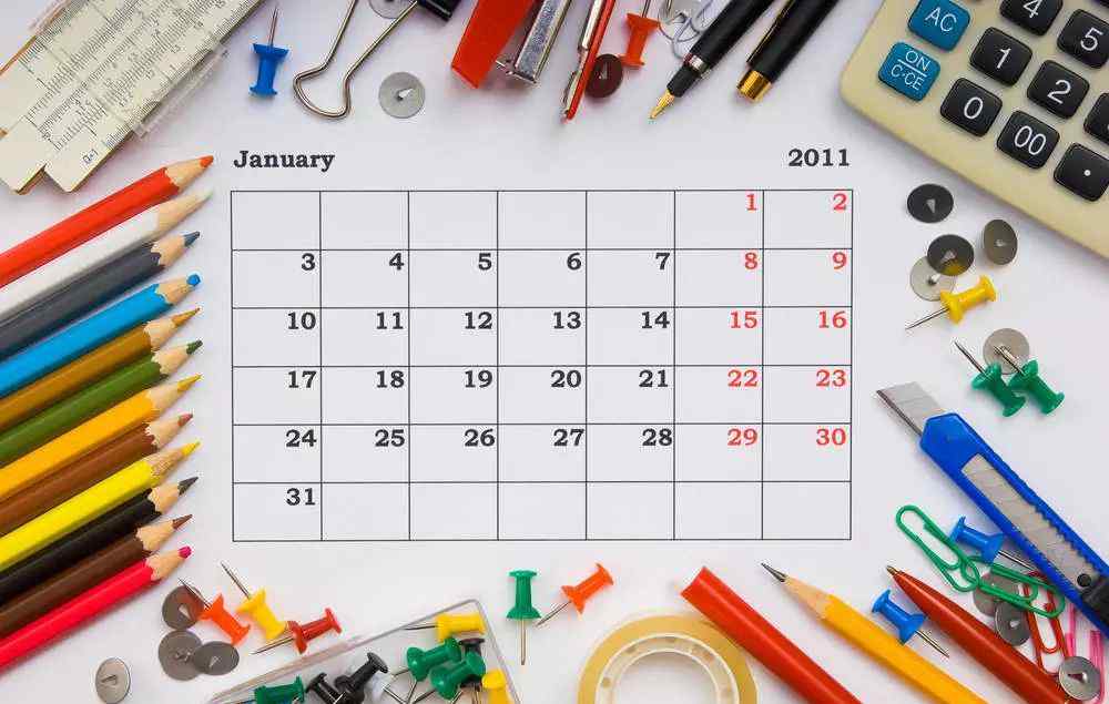 fiscal 职场术语：fiscal year 和 calendar year