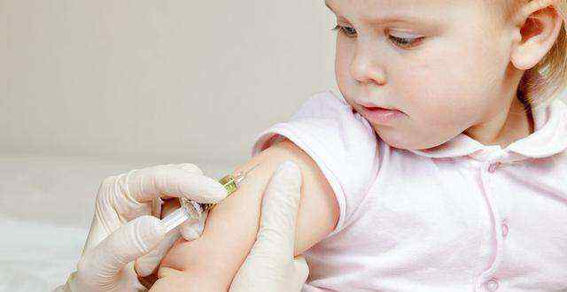 满月疫苗需要什么证件 宝宝第一次打疫苗需要带什么资料？