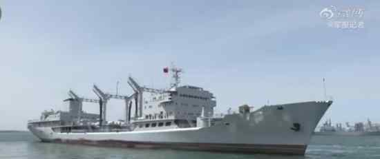 洪泽湖舰正式移交 给江苏省泰州市海军诞生地纪念馆