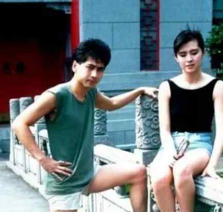 王祖贤年轻时最美图片 5张“绝版”明星老照片：图一最美的小龙女，王祖贤也太青涩了！