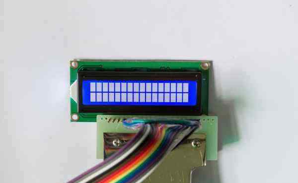 lcd液晶 LCD液晶屏工作原理