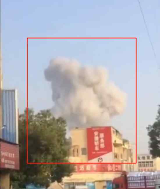常熟企业熔炉事故  爆炸现场出现蘑菇云，还有3人被困