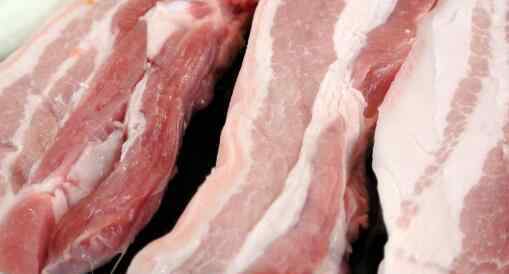 猪肉价格一个月每公斤涨近7元是怎么情况 现在多少钱一斤